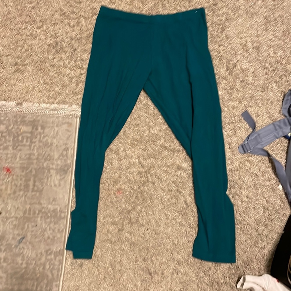 Green leggings you plus size
